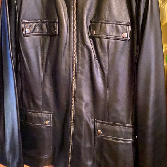 Leather coat - Picture 2 of 2